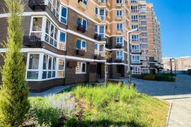 продается 2-х квартира  