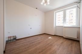 продается 4-х квартира  