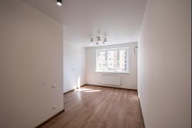 продается 2-х квартира  