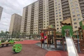 Продам однокомнатную квартиру с РЕМОНТОМ