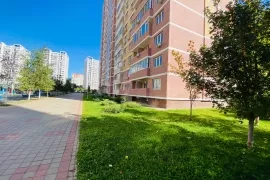 продается 2-х квартира