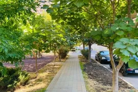 продается 2-х квартира